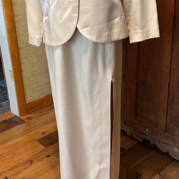 Cachet Champagne Formal Dress Size 10 - Picture 4 of 6